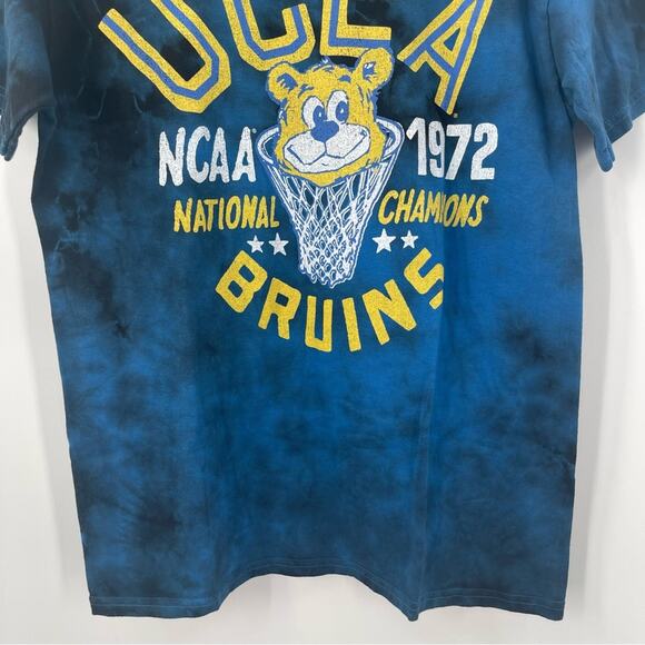 NEW VINTAGE TUBULAR 47 UCLA Bruins T-shirt Collegiate Sports Tie Dye Medium NWOT - Picture 5 of 8
